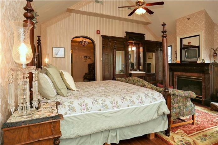 The Doctor'S Inn Кейп-Мэй-Корт-Хаус Экстерьер фото